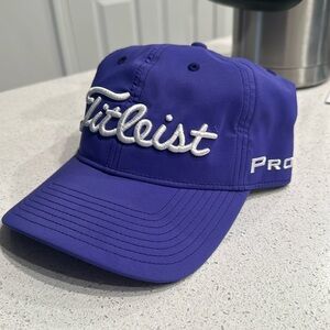 Titleist Hat Pro V1 Footjoy FJ Golf Purple Adjustable Strap Casual Athletic Cap